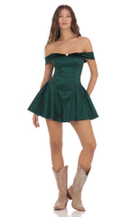 Off Shoulder Velvet Strap A-line Dress in Green